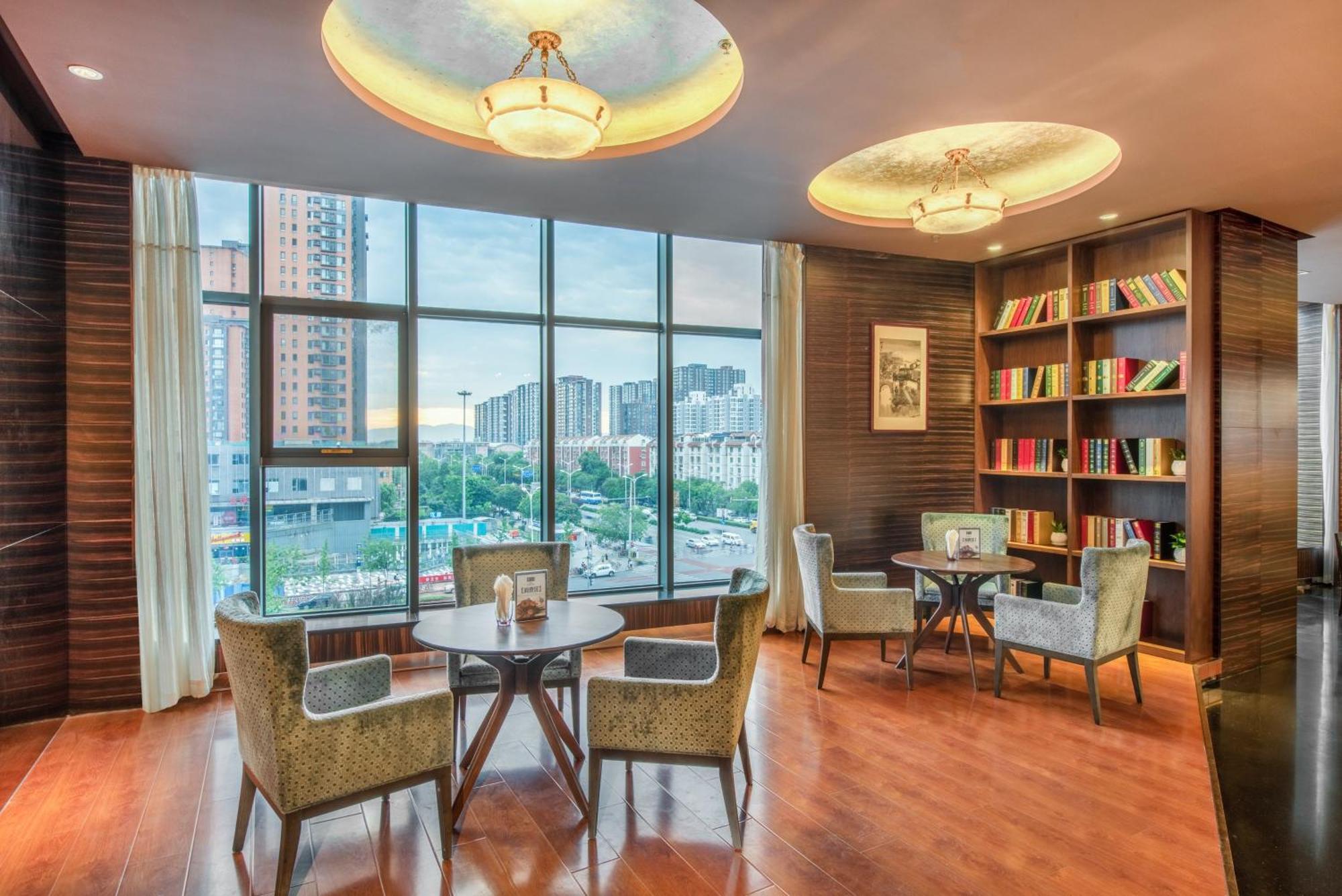 Holiday Inn Express Beijing Huacai By Ihg Eksteriør bilde